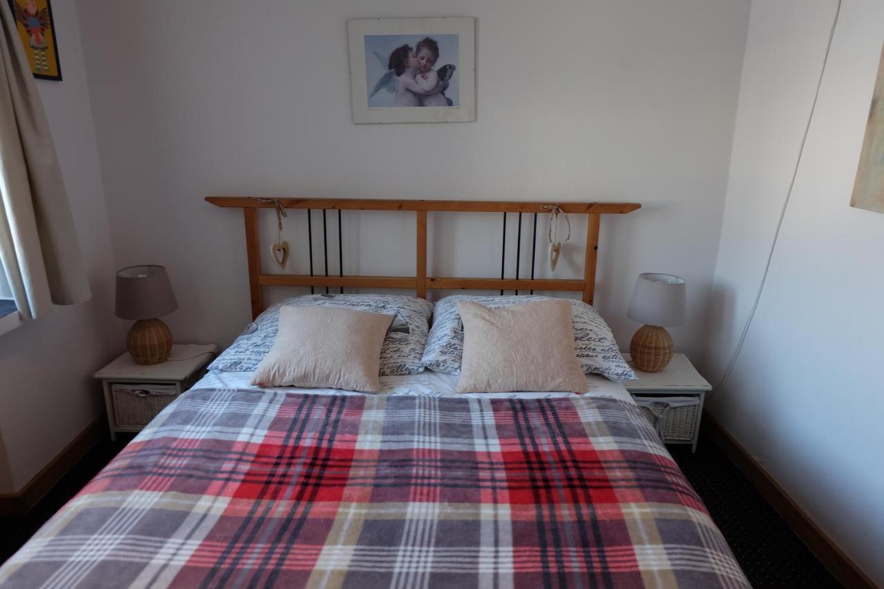 Willa Pod Aniolem - Pokoje Goscinne & Apartamenty Z Widokiem Na Gory Szczyrk Luaran gambar